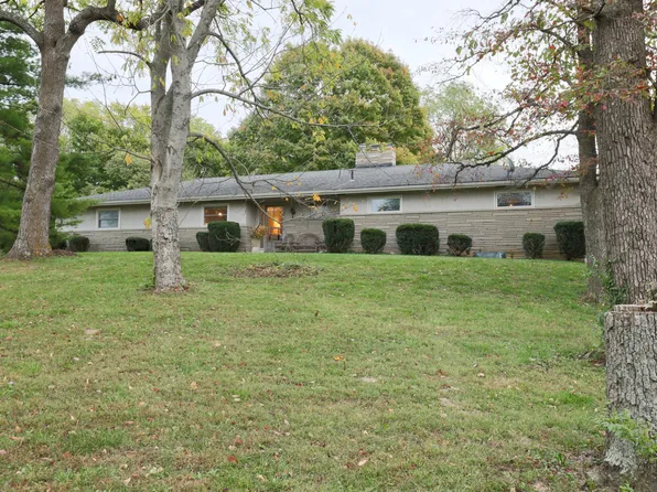 2470 Sitterley Rd NW, Canal Winchester, OH 43110