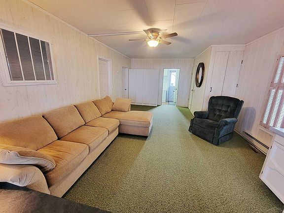 4th image of 6593 Mertz St