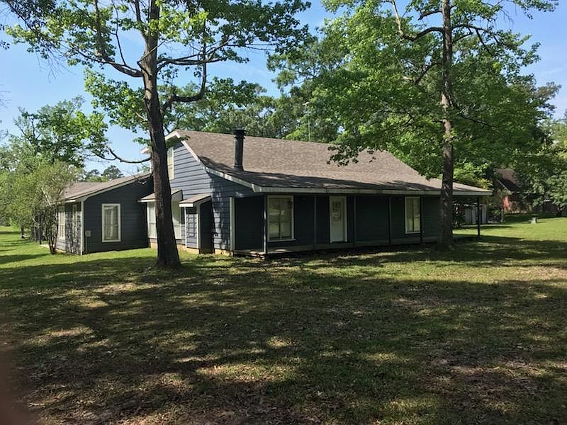 1st image of 4045 Oakland Dr