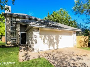 1720 Sharon Dr, Corinth, TX 76210