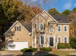 105 Chatsworth St, Cary, NC 27513