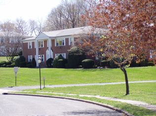 30 Rolling Ridge Rd APT C, Montvale, NJ 07645