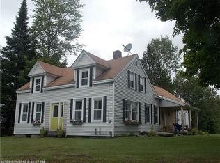 4 Sias Hill Rd, Dover Foxcroft, ME 04426