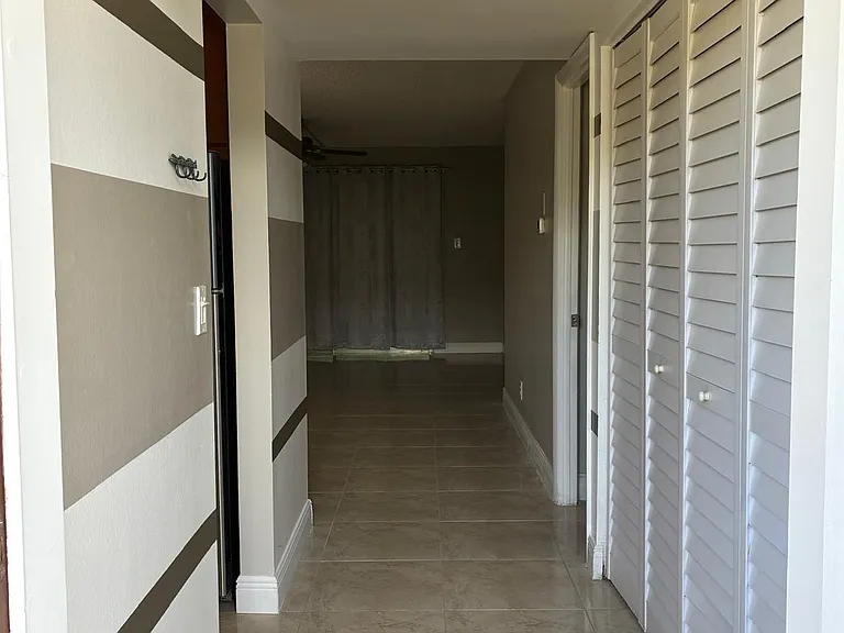 7300 NW 5th Ct #106 — Photo 3