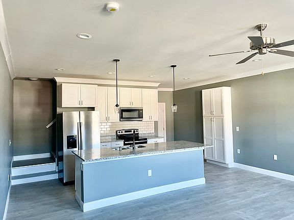 2nd image of 1736 Arbor Hills Dr SE #1736
