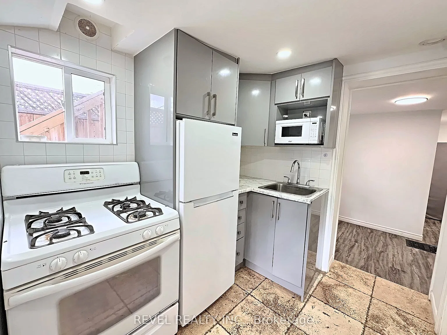 1 bed, $1,650 — Photo 3