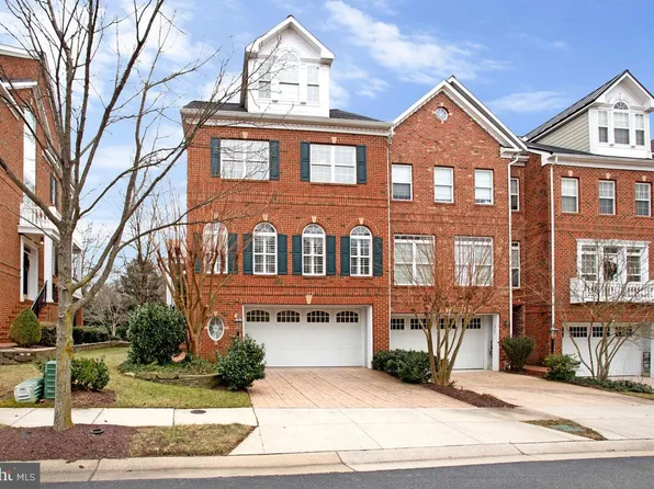 2725 Cabernet Ln, Annapolis, MD 21401