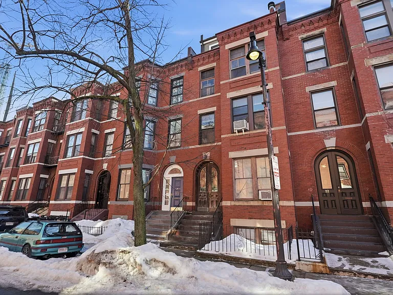 20 Symphony Rd #2 — Photo 11