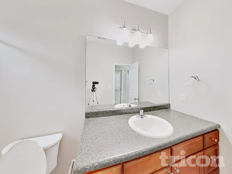 2403 King Malcolm Ln — Photo 13