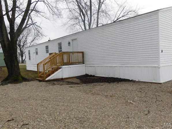 616 S State Route 37 Lot 16, Kinmundy, IL 62854