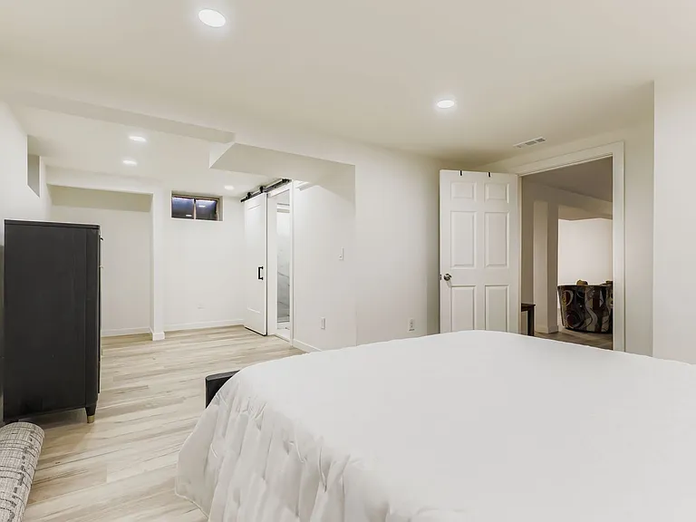 3540 Newport St — Photo 6