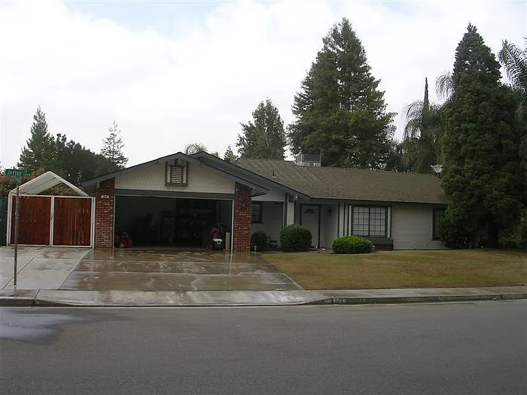 509 Jerlee St photo 1