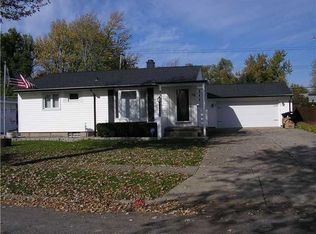 58 Greentree Rd, Tonawanda, NY 14150