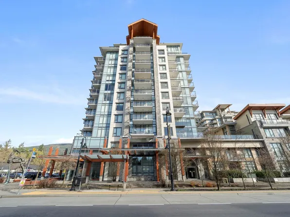 1208 E 27th St, North Vancouver, BC V7J 0C7