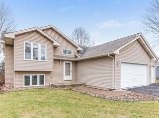 739 Laura St, Prescott, WI 54021