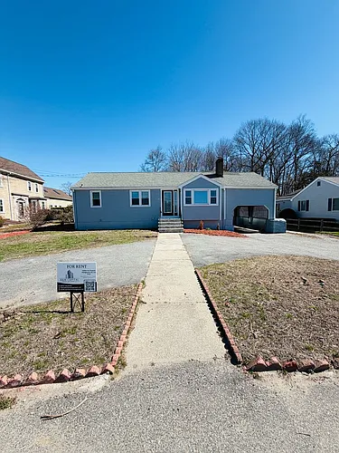 212 Cambridge Rd Photo 1