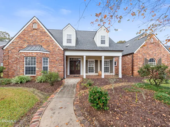 1013 Bayou Bend Cir, Breaux Bridge, LA 70517