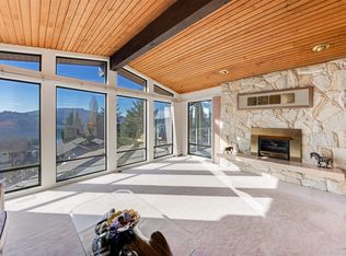 3 Crawford Bay, Pt Moody, BC V3H 3N3