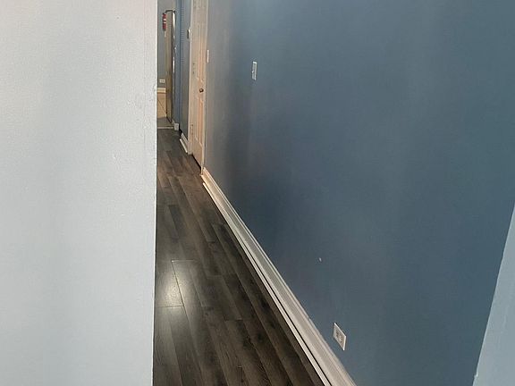 3rd image of 1057 N Springfield Ave