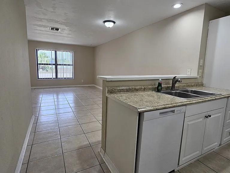 3024 Santa Barbara Blvd #3024 — Photo 5