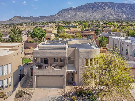 2nd image of 12701 Sunset Ridge Pl NE