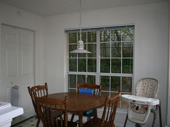 sunny breakfast area