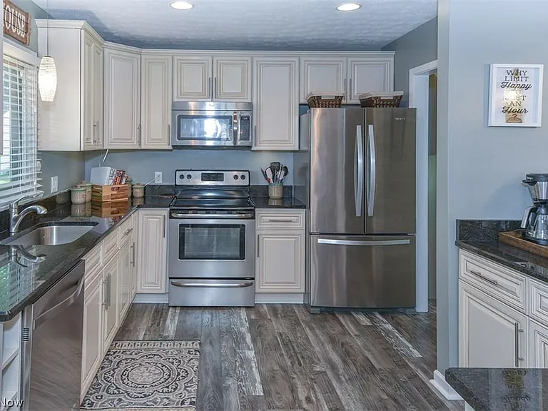 6153 Thunderbird Dr — Photo 13