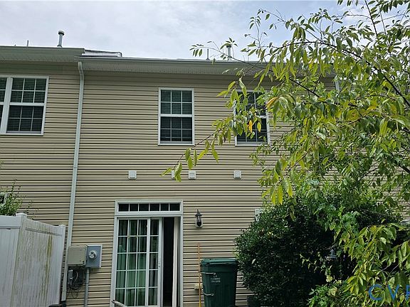 3rd image of 9102 Mayland Dr
