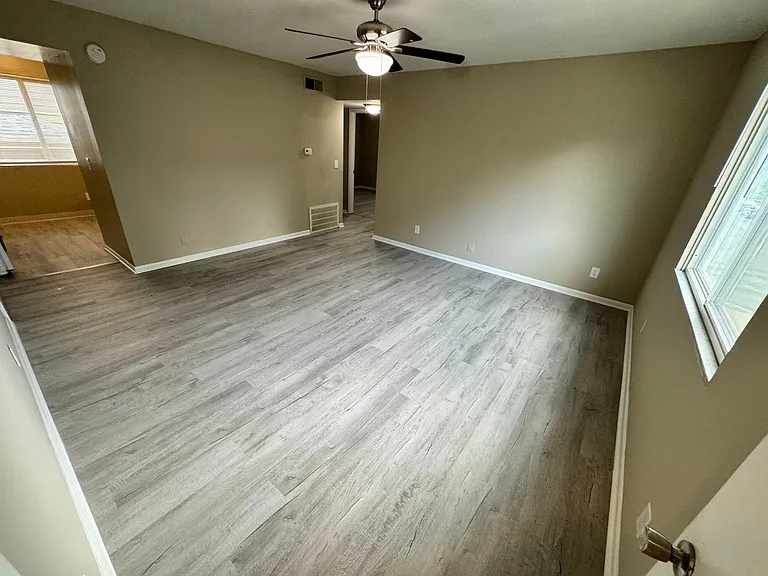 2320 N. 4th Street — Photo 5