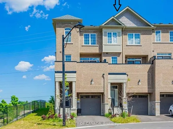 167 Harding Park St, Newmarket, ON L3Y 0E3