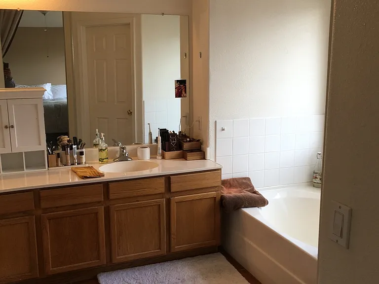 2141 Soldier Pass Ct — Photo 7