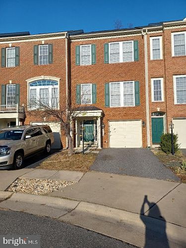 1st image of 1044 Hotchkiss Pl