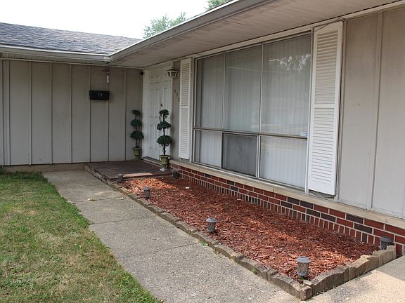 2nd image of 5420 Patricia St