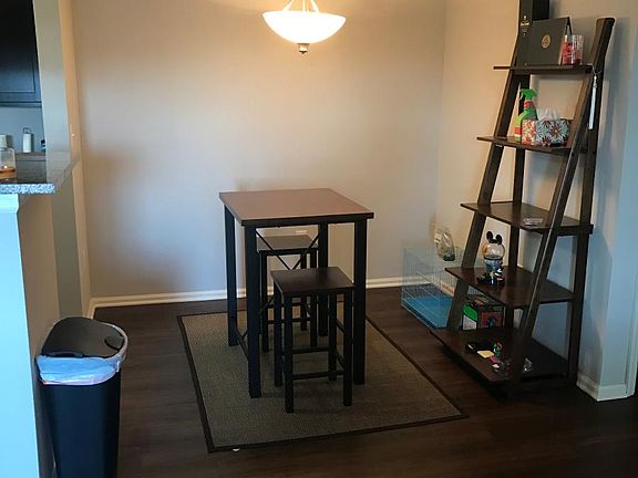 3rd image of 8254 Lakeshore Cir APT 4134