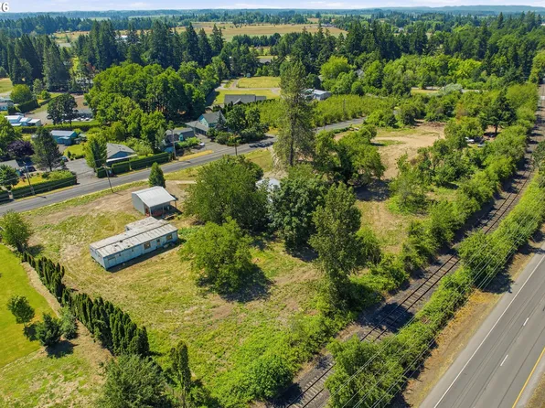 22975 NE Dayton Ave, Newberg, OR 97132