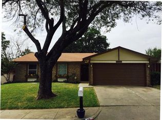 2137 Loma Verde Dr, Bedford, TX 76021