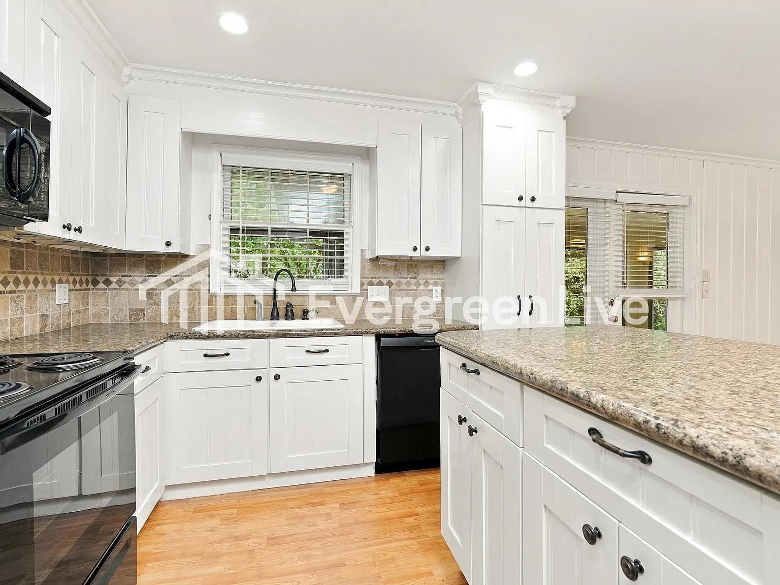 3 bed, 3.0 bath, 1773 sqft, $1,595 — Photo 4