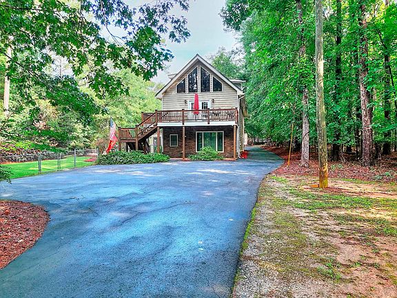 2nd image of 243 W River Bend Dr
