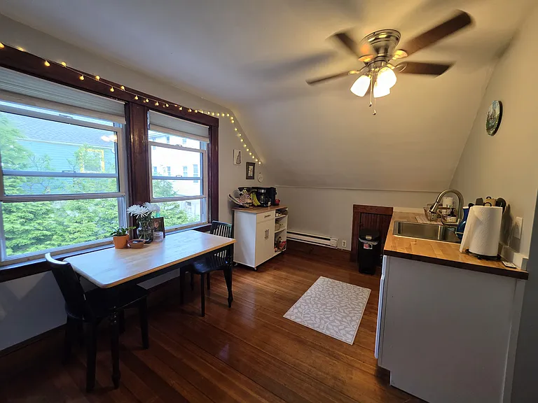 64 Nonantum St #3 — Photo 4
