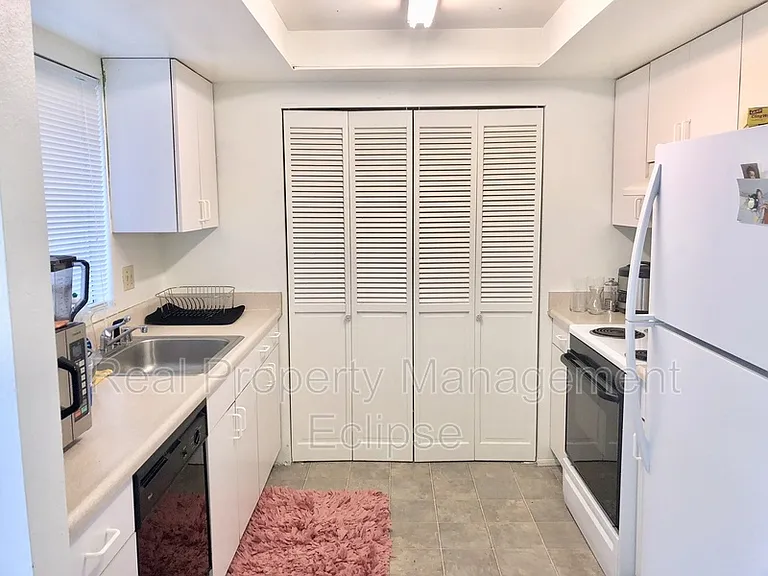 3526 132nd St SW — Photo 5
