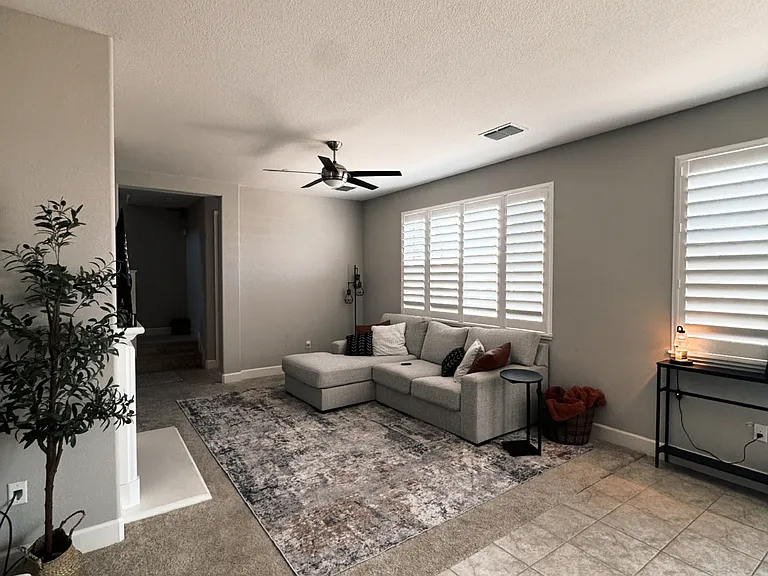 2072 Parsons Dr #1 — Photo 5