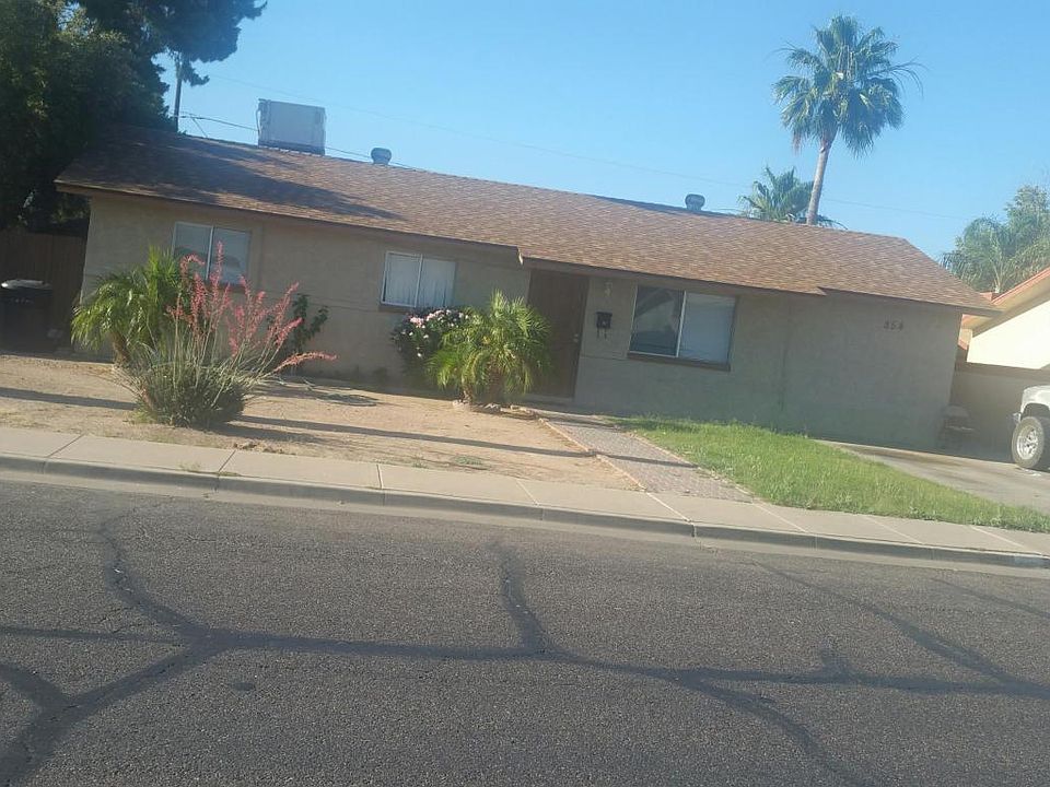 1st image of 854 E 11th Ave