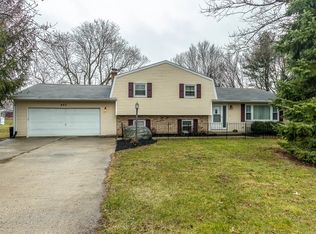 493 Mink St SW, Pataskala, OH 43062