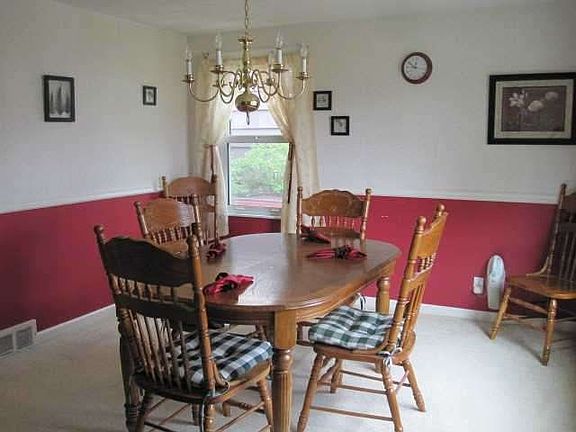 4th image of 122 Westfall Dr