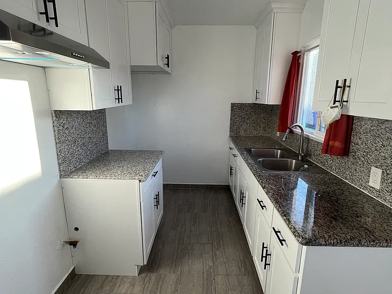 8552 Luxor St #8552 — Photo 4