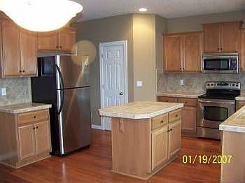 4th image of 7105 NE 28th Ave