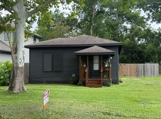 12138 22nd St, Santa Fe, TX 77510