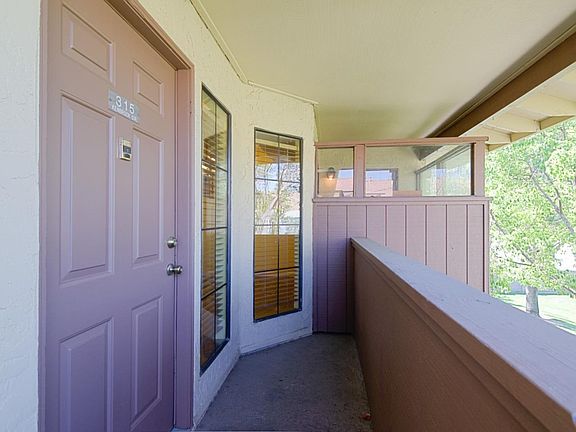 2nd image of 315 Kenbrook Cir
