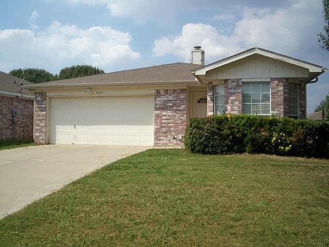 1st image of 4005 Periwinkle Dr