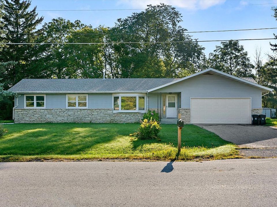 1st image of 1101 Evergreen DRIVE
